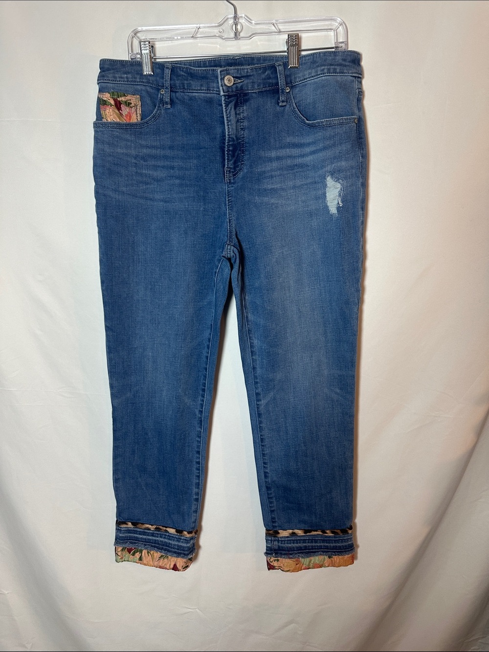 Chico's Medium Blue Cropped Jeans with Floral Trim